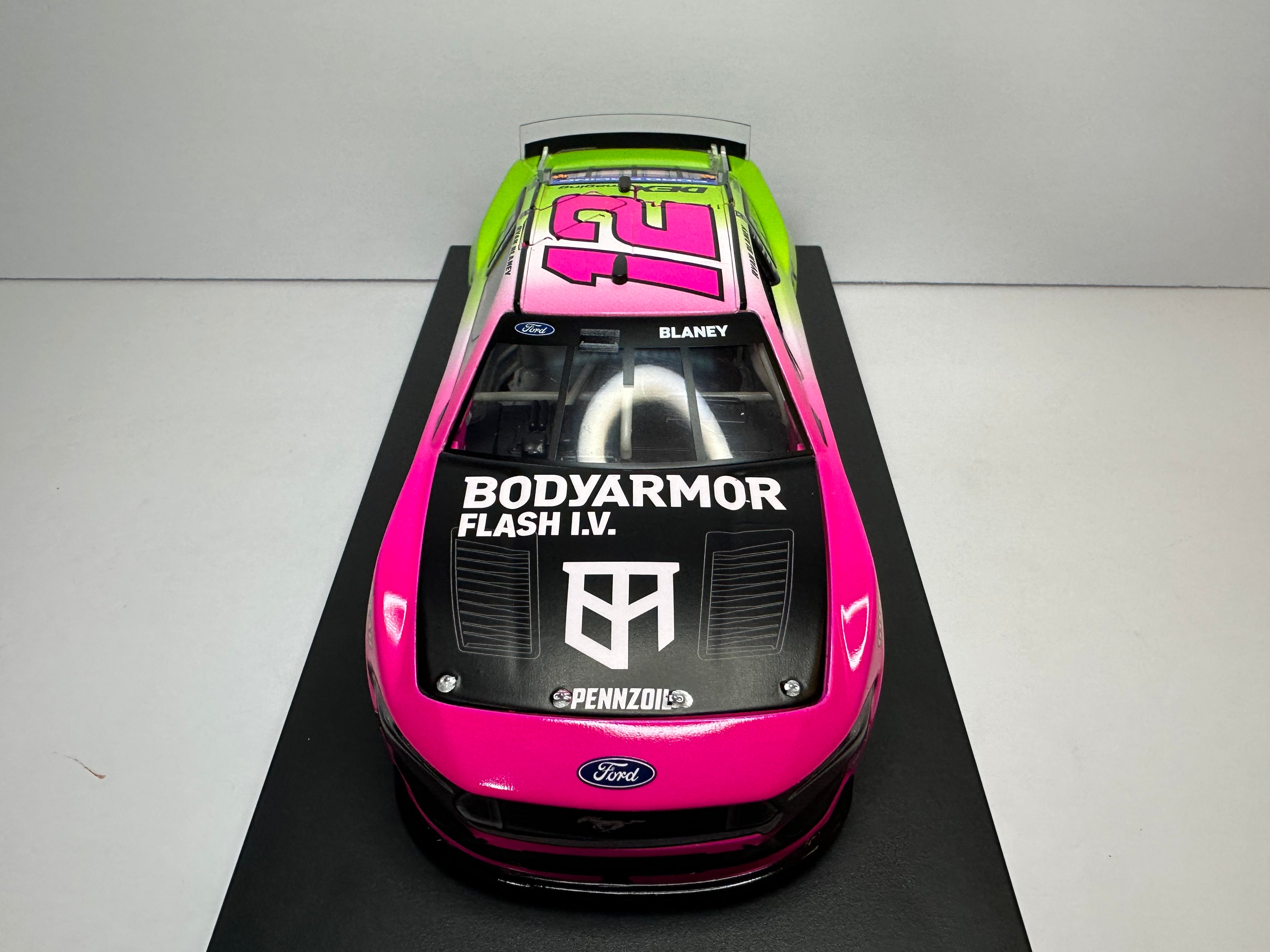 2026 Ryan Blaney #12 Bodyarmor Flash IV Ford Standard NASCAR Diecast 1:24