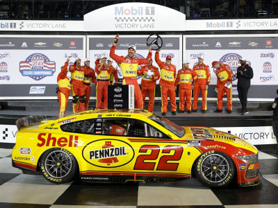 2026 Joey Logano #22 Shell Duel at Daytona Win Diecast *PREORDER*